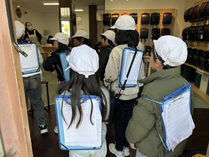 南大阪店　深井小学校のお子様が見学にきてくれました(^o^)／